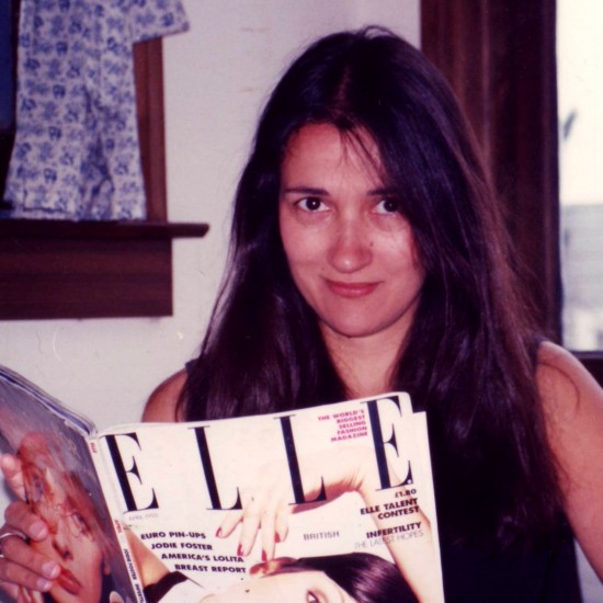 reading elle picture